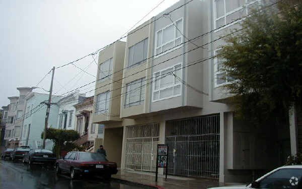 Primary Photo - 150 Landers St