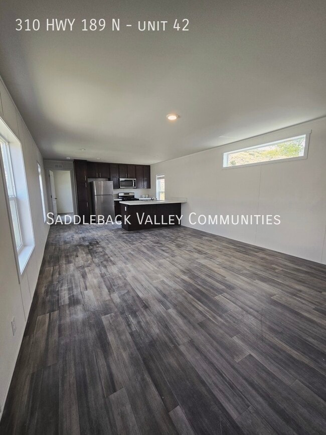 Building Photo - 310 HWY 189