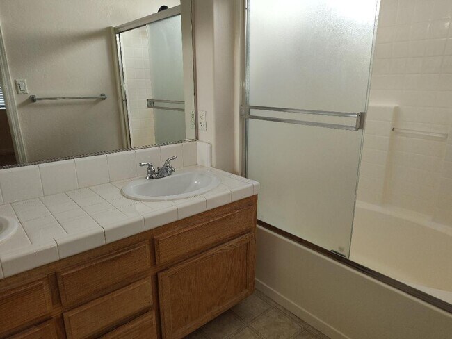 Building Photo - 8510 Eagles Landing Dr