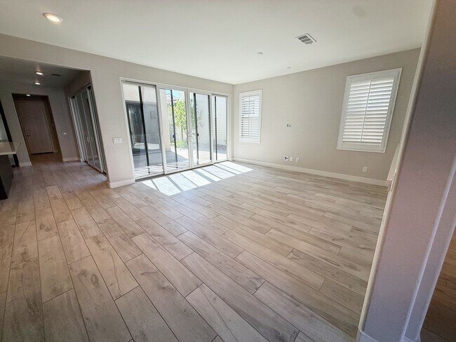 Building Photo - 6705 Aliso Valley Way