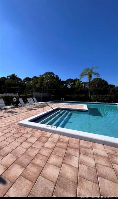 Building Photo - 7411 SE Jamestown Terrace