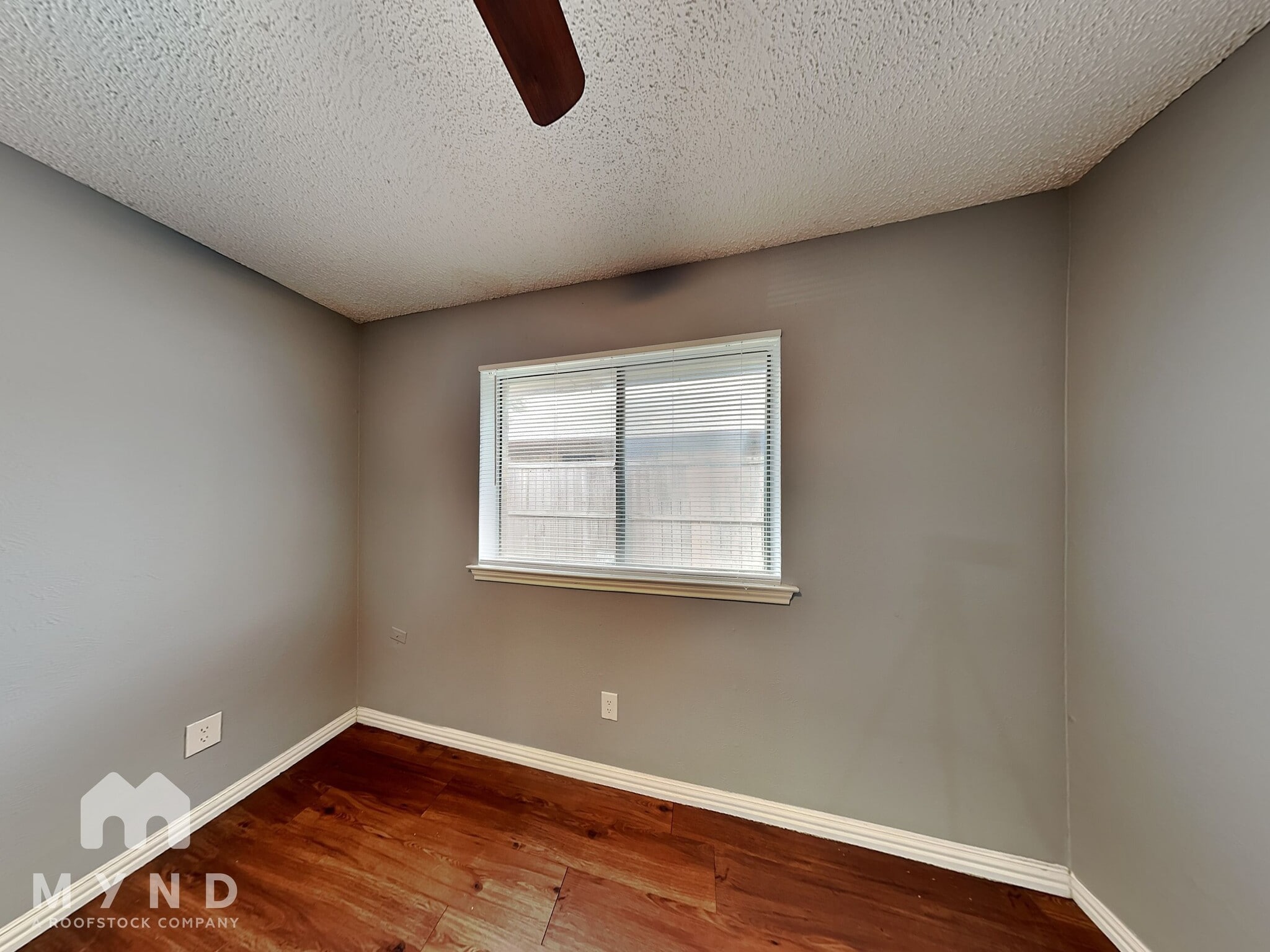 Building Photo - 11903 Garden Terrace Dr
