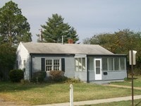 Building Photo - 3812 Alma Ave