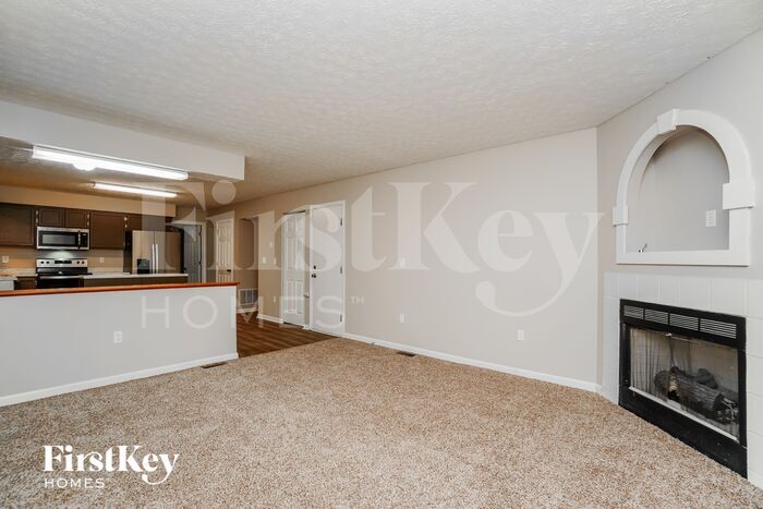 Building Photo - 112 Kettering Bend