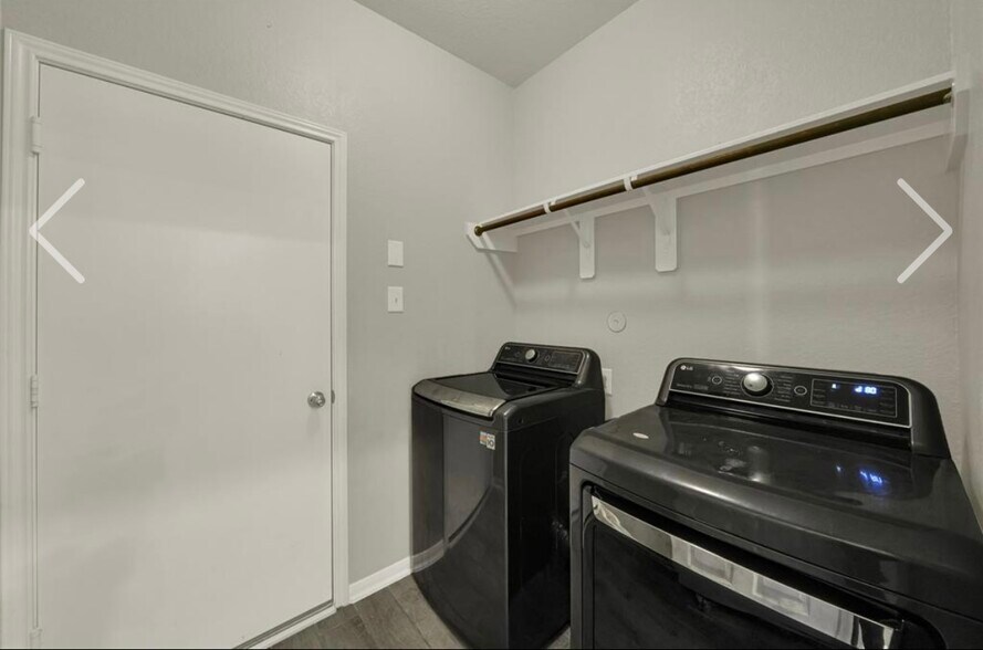 Building Photo - 11318 Painted Trillium Ln