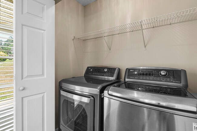 Building Photo - 118 Saddle Chase Ln