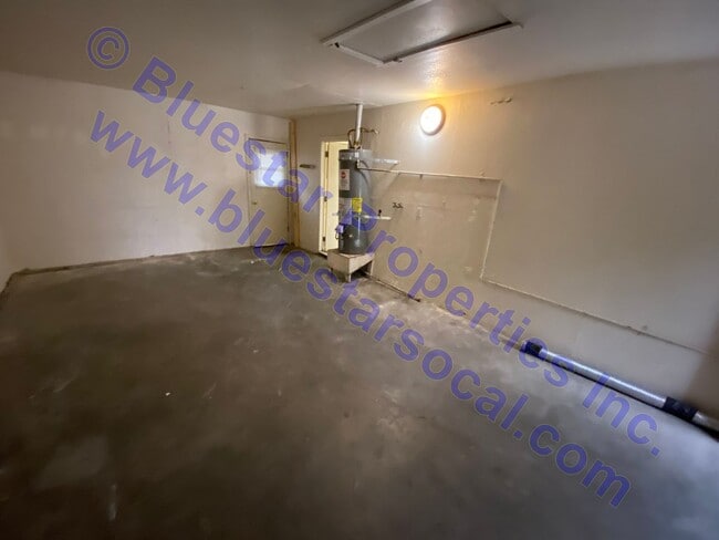 Building Photo - 16014Y