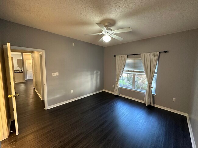 Building Photo - 1501 Partin Dr N