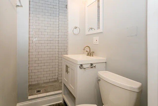Building Photo - 834 N Mozart St