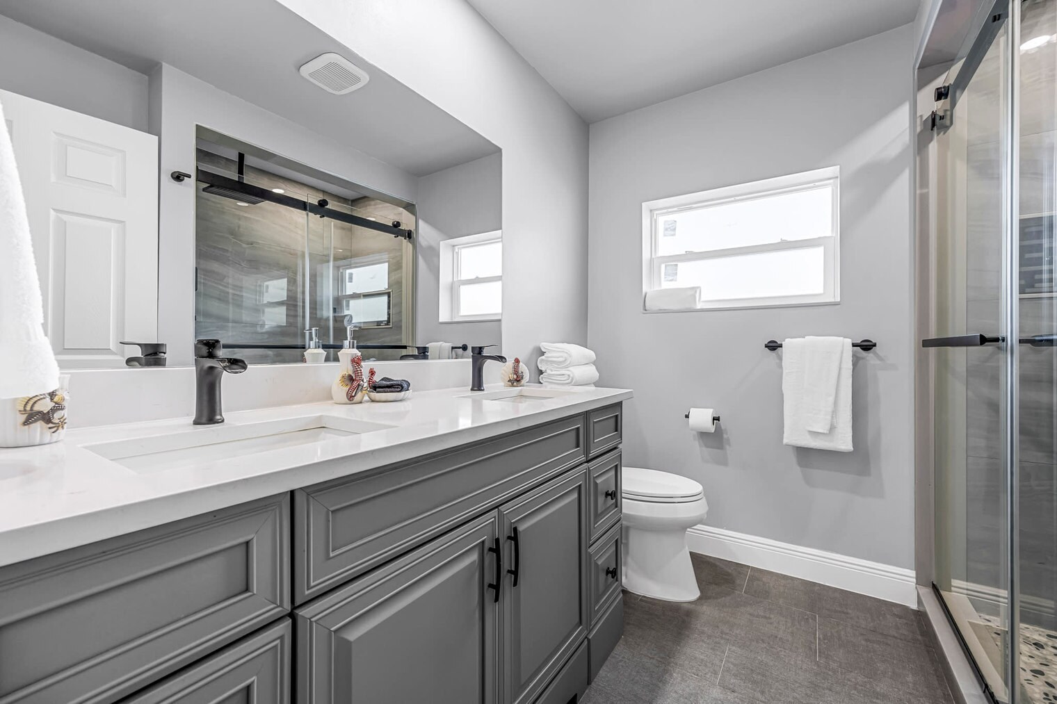 Building Photo - 6403 S Hwy A1A