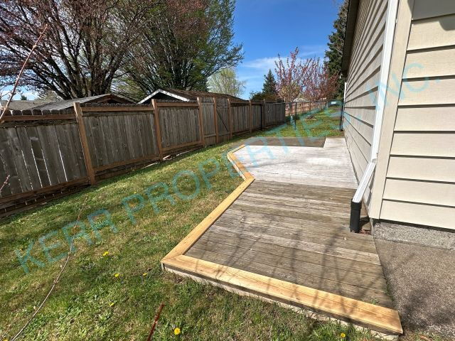 Building Photo - 18138 Seaman Ave