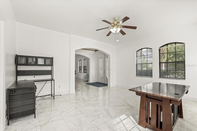 Building Photo - 871 Blairmont Ln