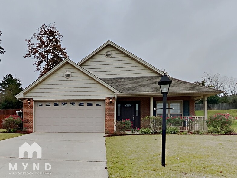Primary Photo - 2086 Edgewood Dr