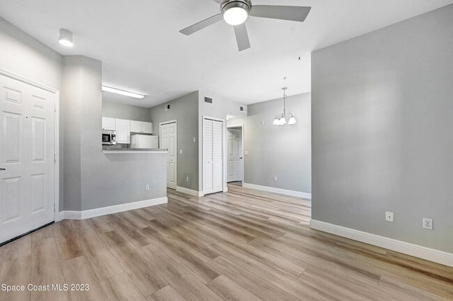 Building Photo - 5683 Star Rush Dr