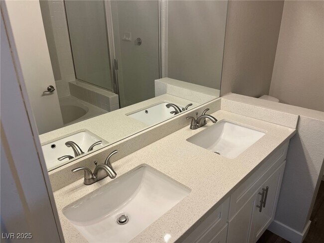 Building Photo - 7905 Idledale Ct