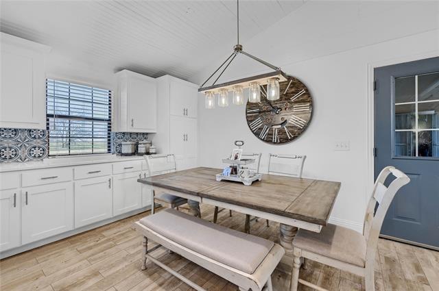 Building Photo - 132 Windmill Dr