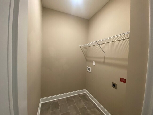 Building Photo - 116 Brasher Dr