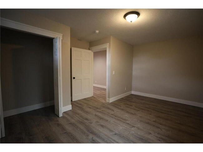 Building Photo - 3305 200th St W