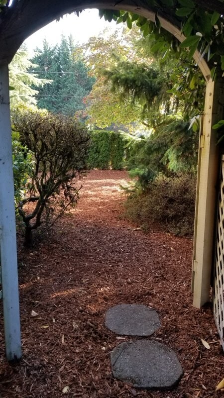 Building Photo - 2339 W Stewart Ave