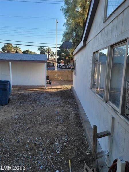 Building Photo - 5255 Sir James Way