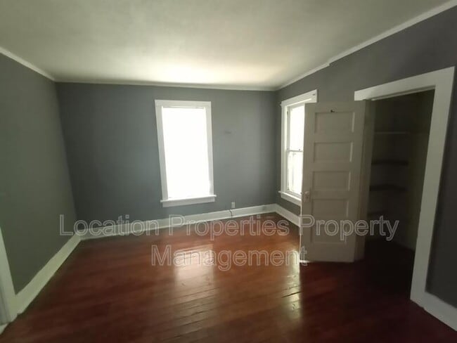 Building Photo - 1041 Kentucky St