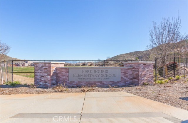 Building Photo - 35135 Sorrel Ln