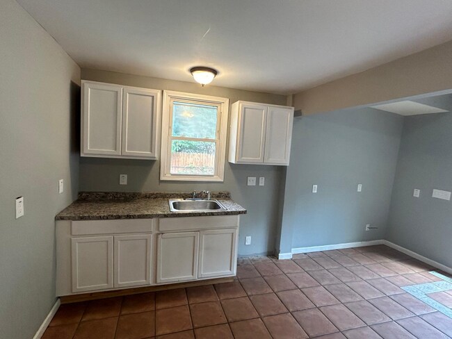 Building Photo - 3348 Wasmund Ave