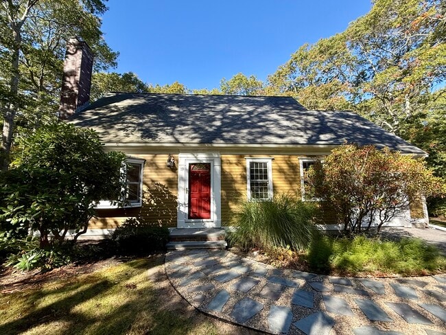 Building Photo - 19 Westerly Dr