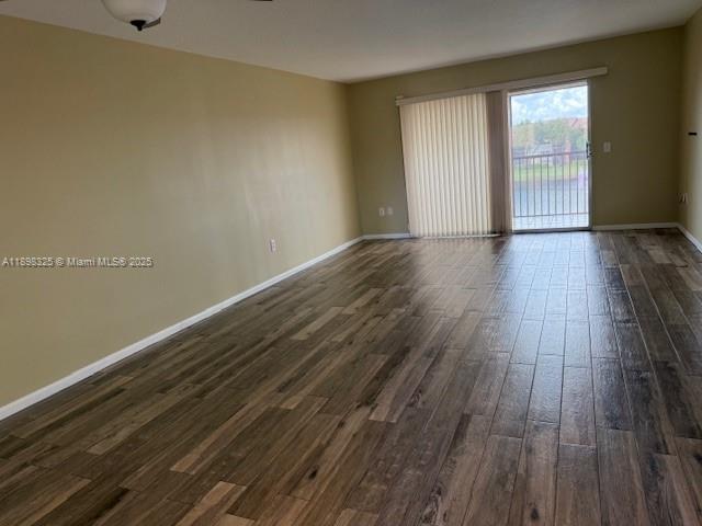 Building Photo - 850 SW 138th Ave