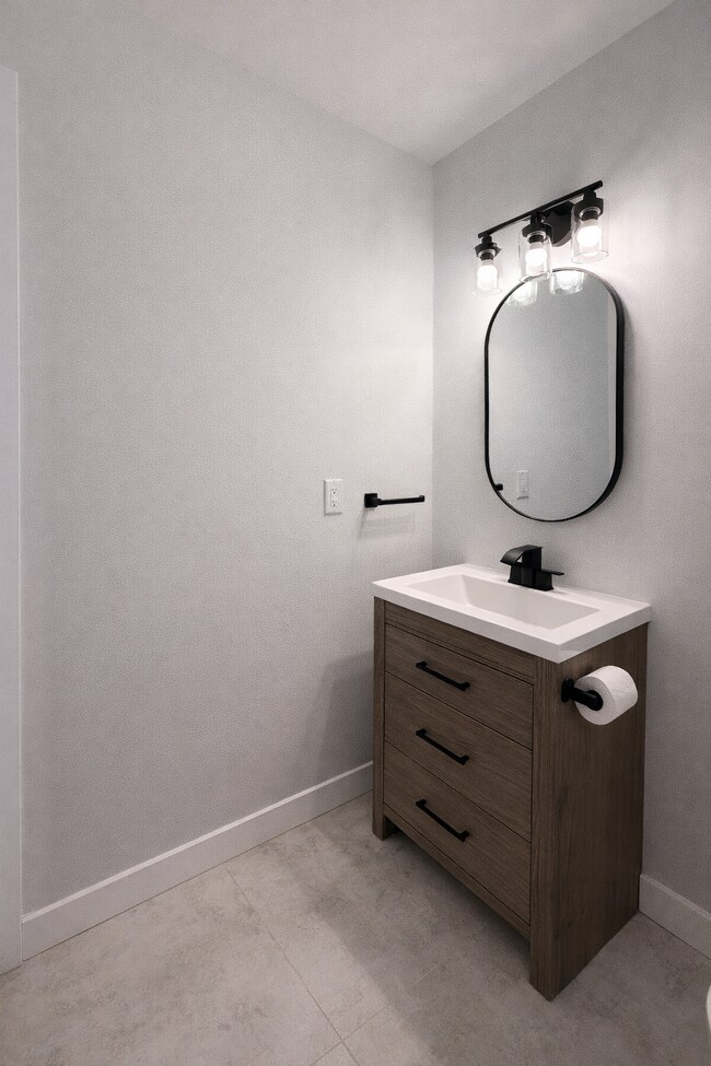 Building Photo - 8127 Chesebro Ave