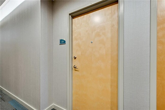 Building Photo - 860 Peachtree St NE