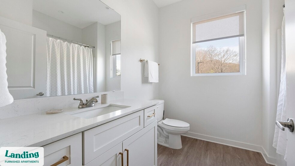 Building Photo - 2708 Old Lebanon Pike