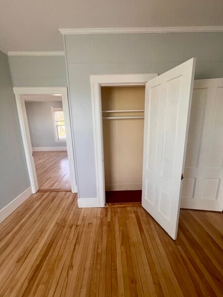 Building Photo - 6 Jefferson St