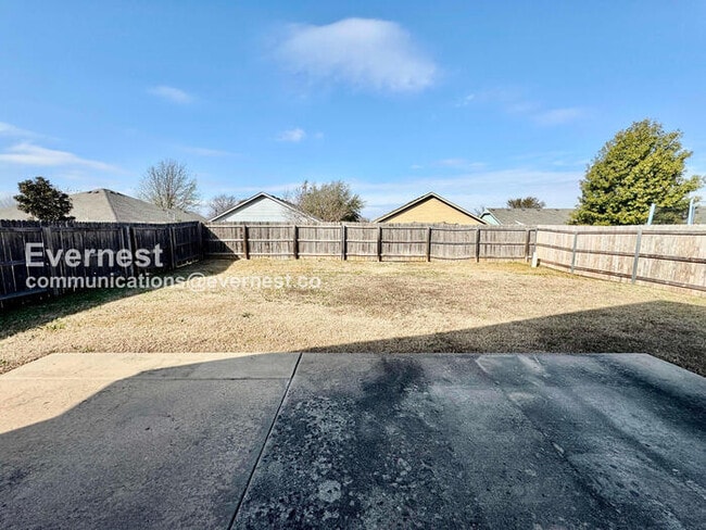 Building Photo - 4019 W 103rd Ct S