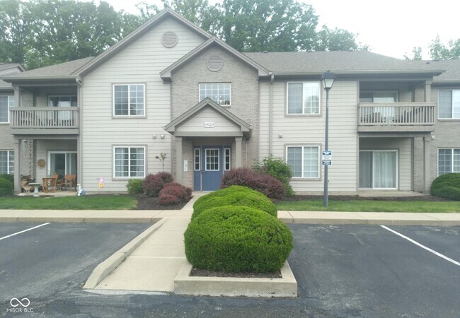Primary Photo - 9820 Legends Creek Dr