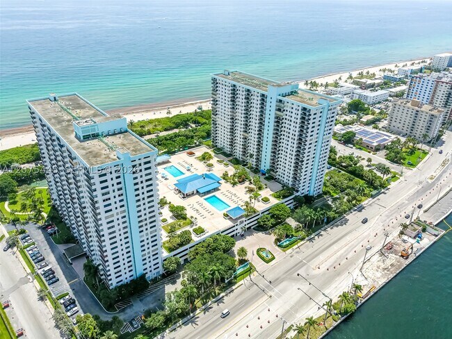 Building Photo - 1201 S Ocean Dr