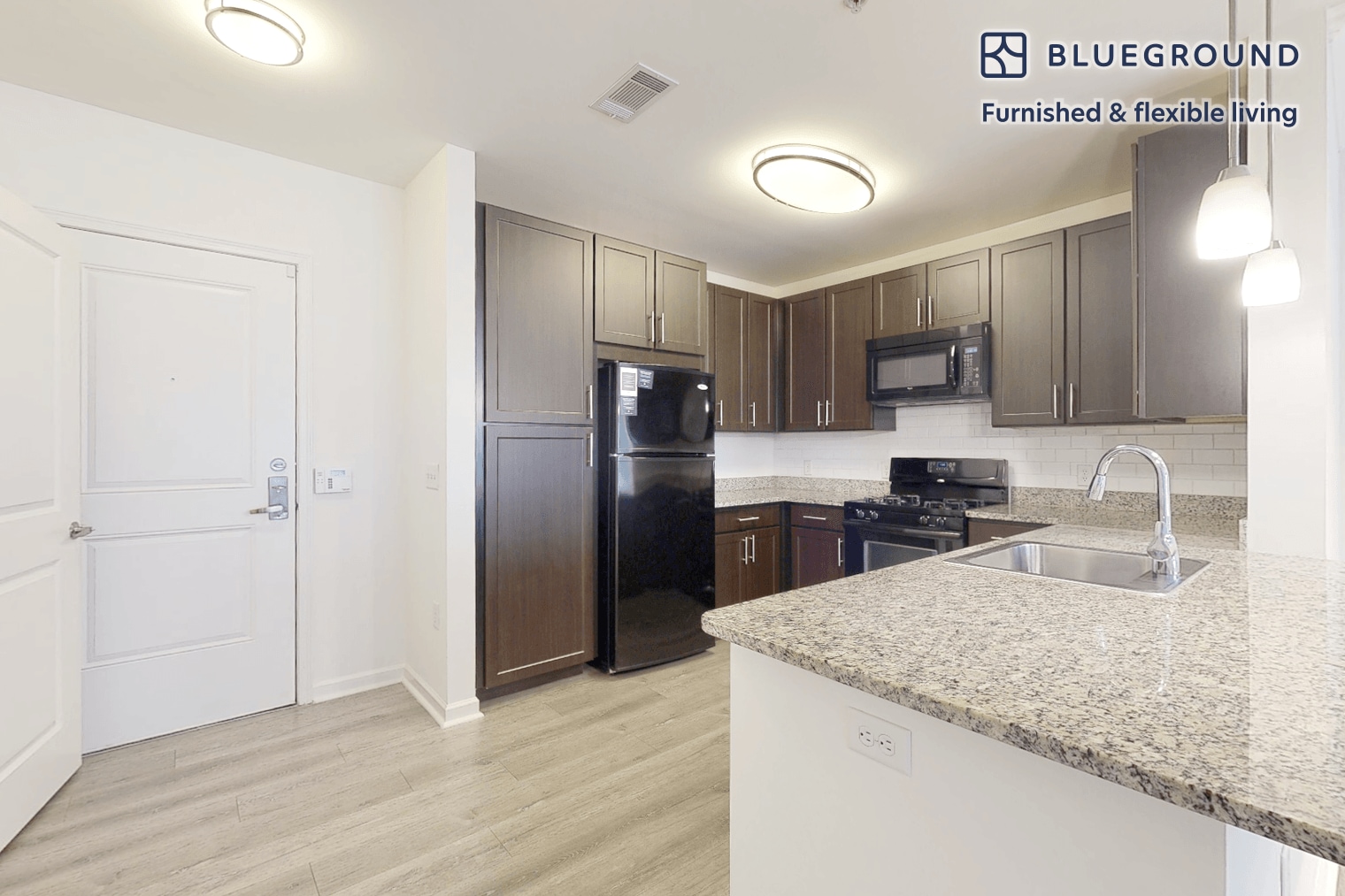 Building Photo - 80 N Central Ave