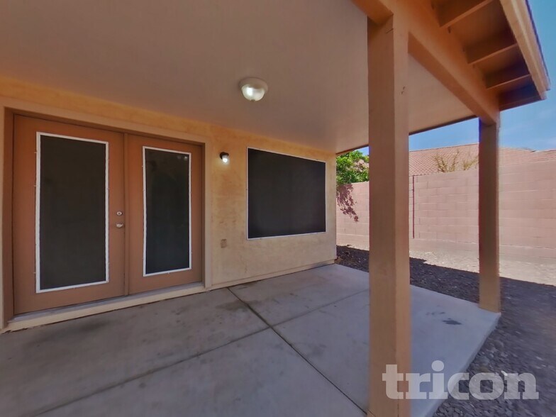 Building Photo - 9066 E Cedar Basin Ln