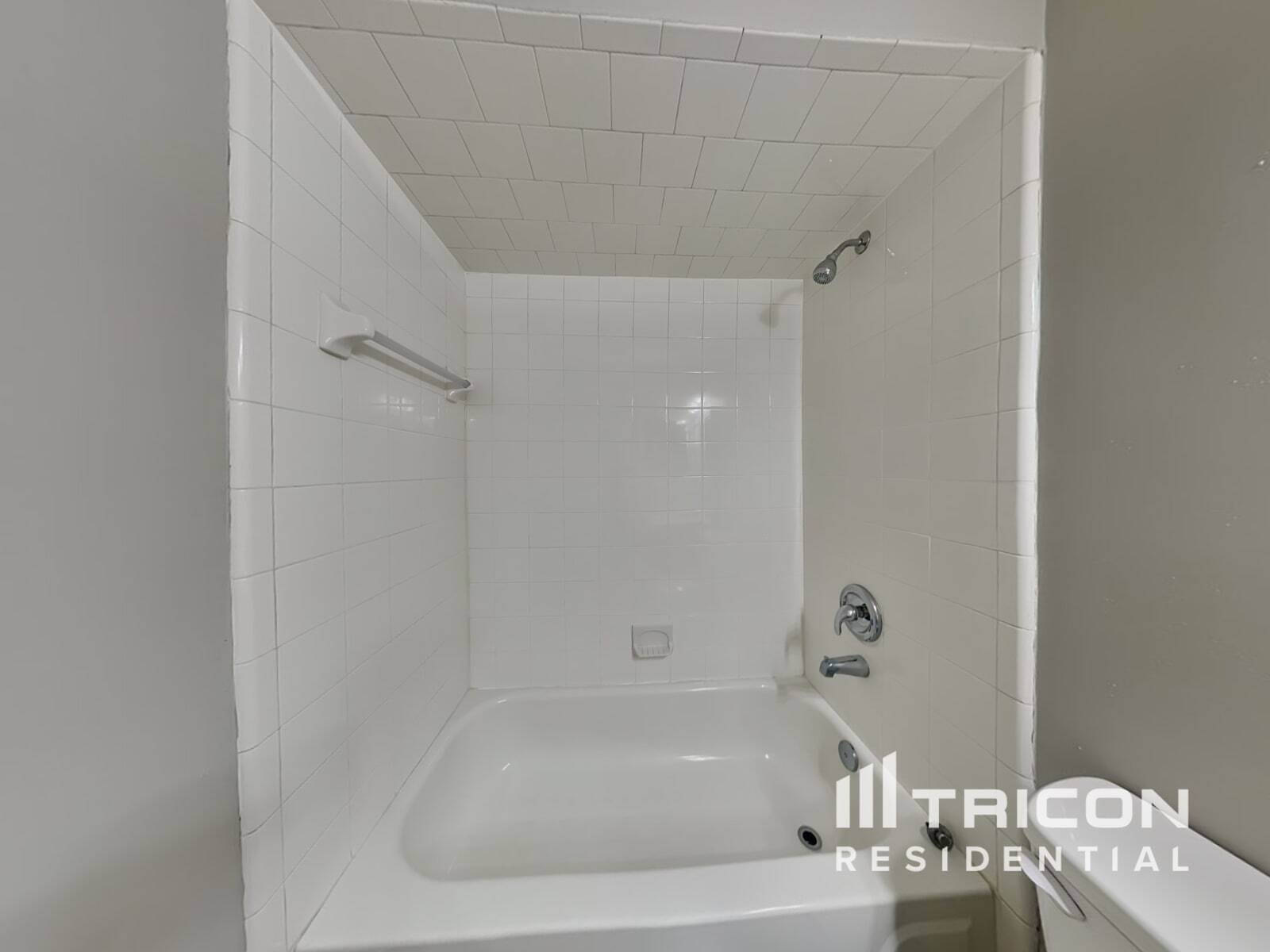 Building Photo - 2169 Khaki Ct