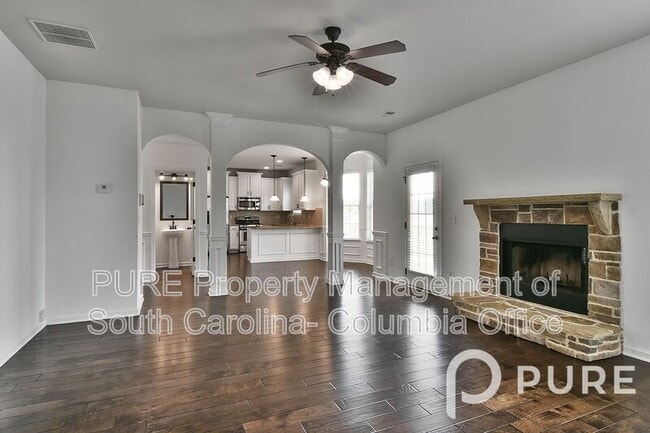 Building Photo - 522 Moulton Way