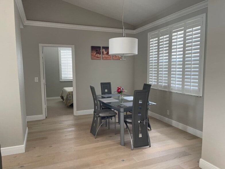 Building Photo - 1703 Pierside Cir