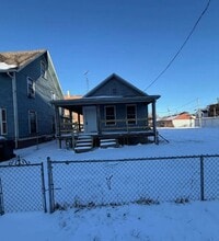 Building Photo - 3 bed 1 bath