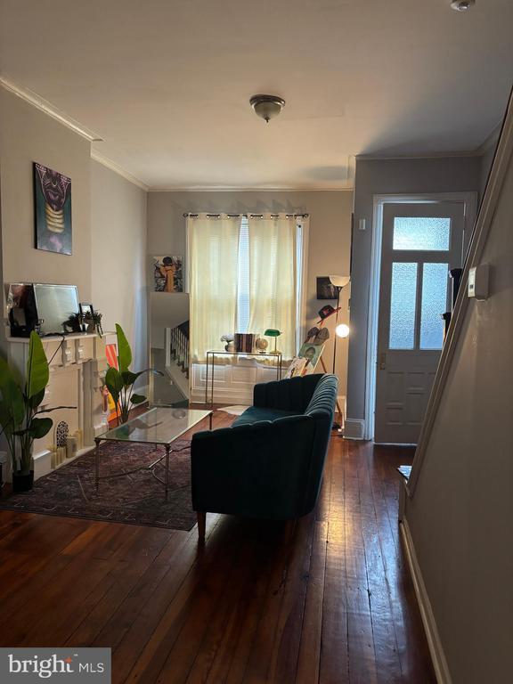 Building Photo - 2250 N Lambert St