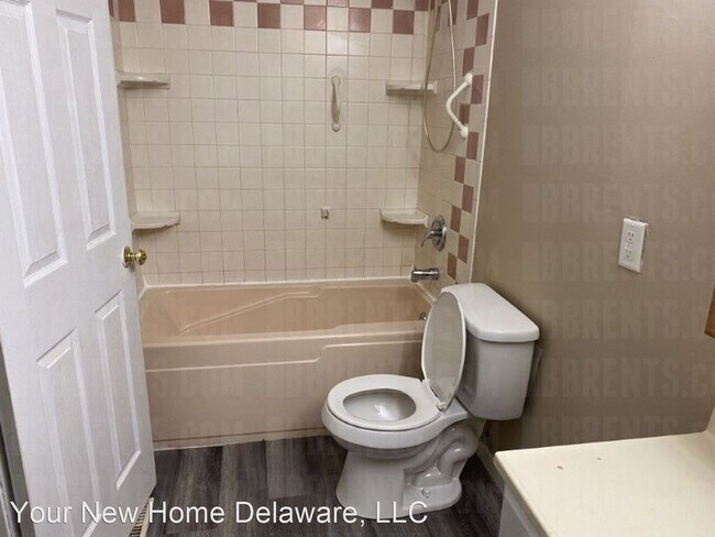 Building Photo - 3 br, 1 bath House - 3601 Ellis Way,