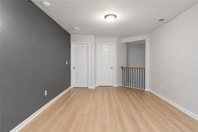 Building Photo - 1339 Endicott Ct