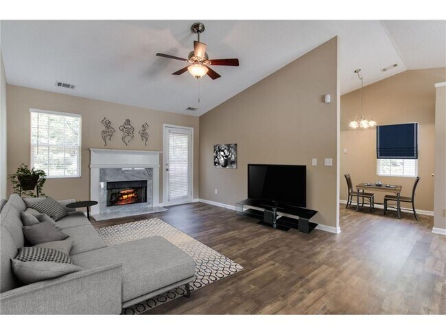 Building Photo - 2727 Fort Hampton Ct