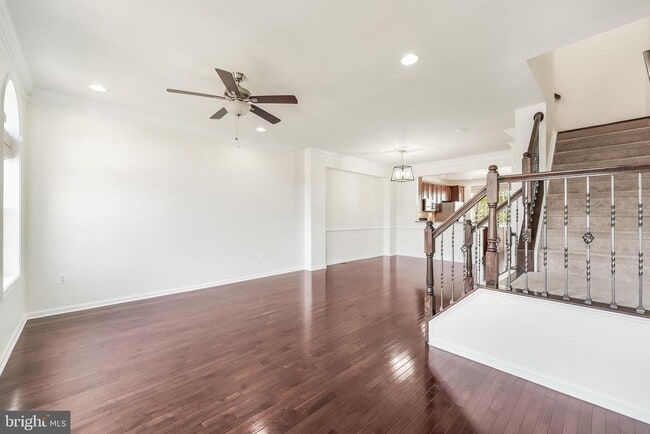 Building Photo - 43190 Loudoun Reserve Dr