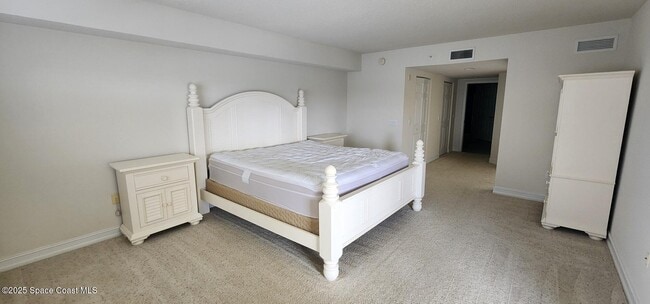 Building Photo - 134 Starboard Ln