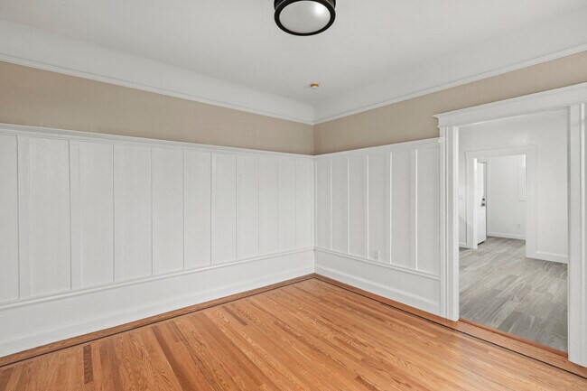 Building Photo - 81 Hoff St