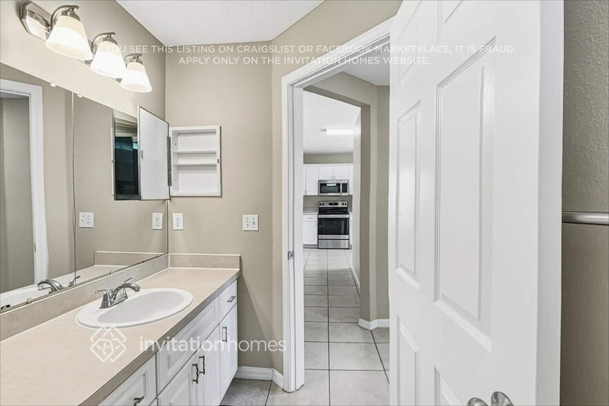 Building Photo - 7462 Oxford Garden Cir